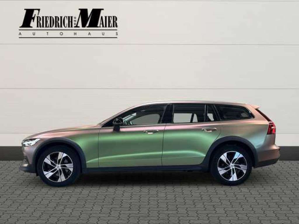 Volvo V60 Cross Country