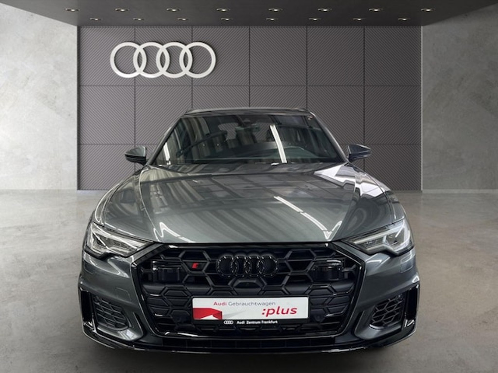 Audi S6 Avant Quattro
