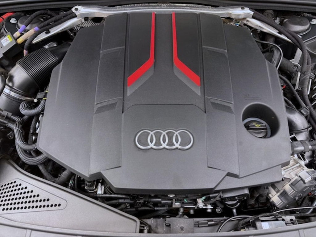 Audi S5