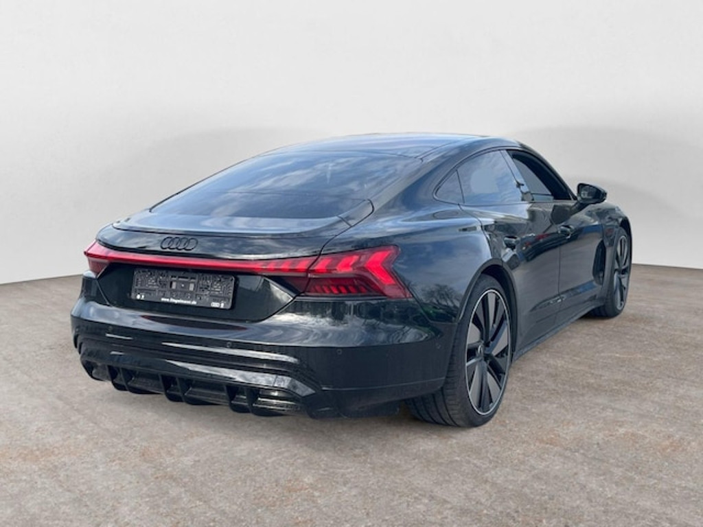 Audi e-tron GT