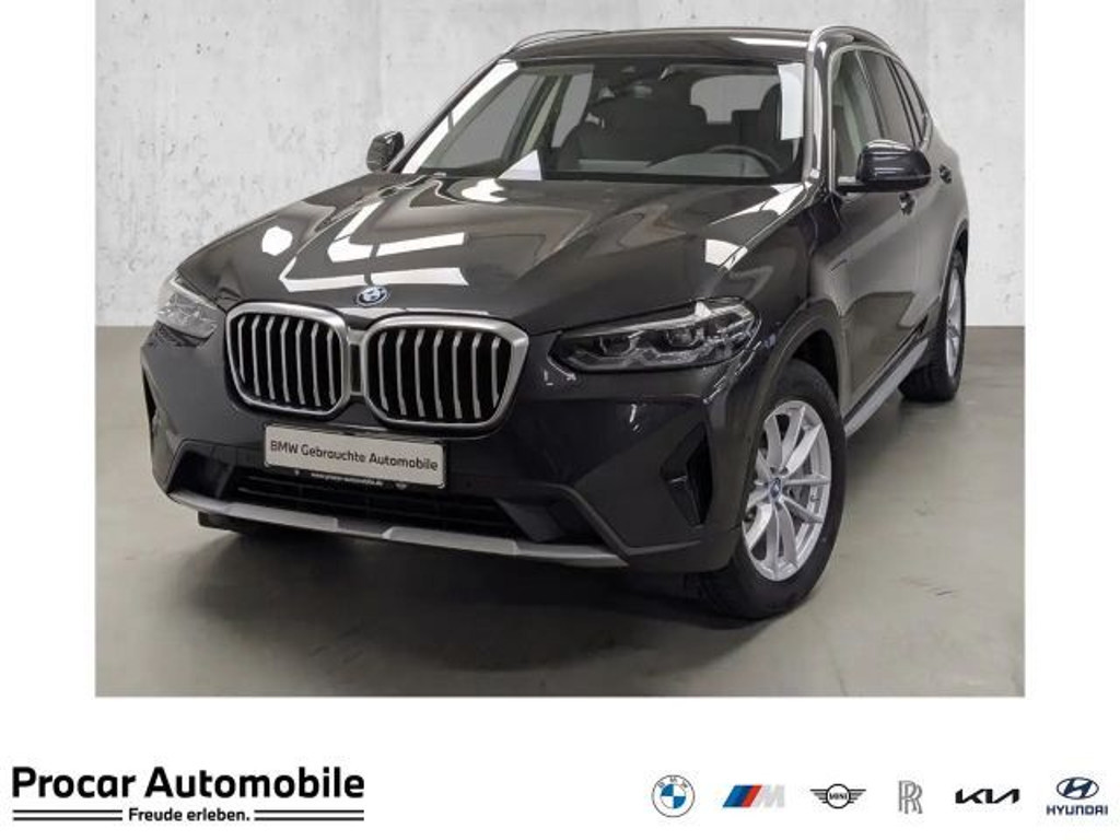 BMW X3 xDrive30e