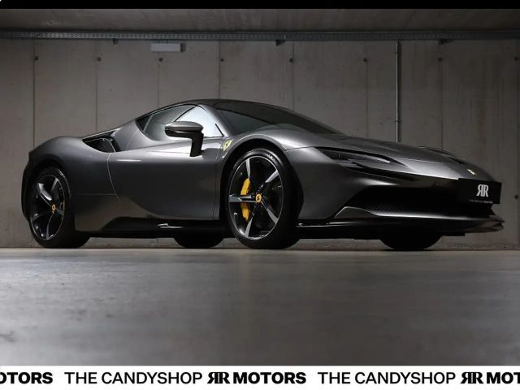 Ferrari SF90