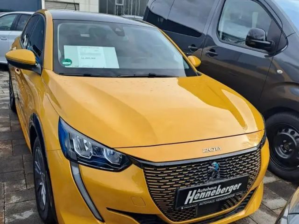 Peugeot e-208 Allure Pack