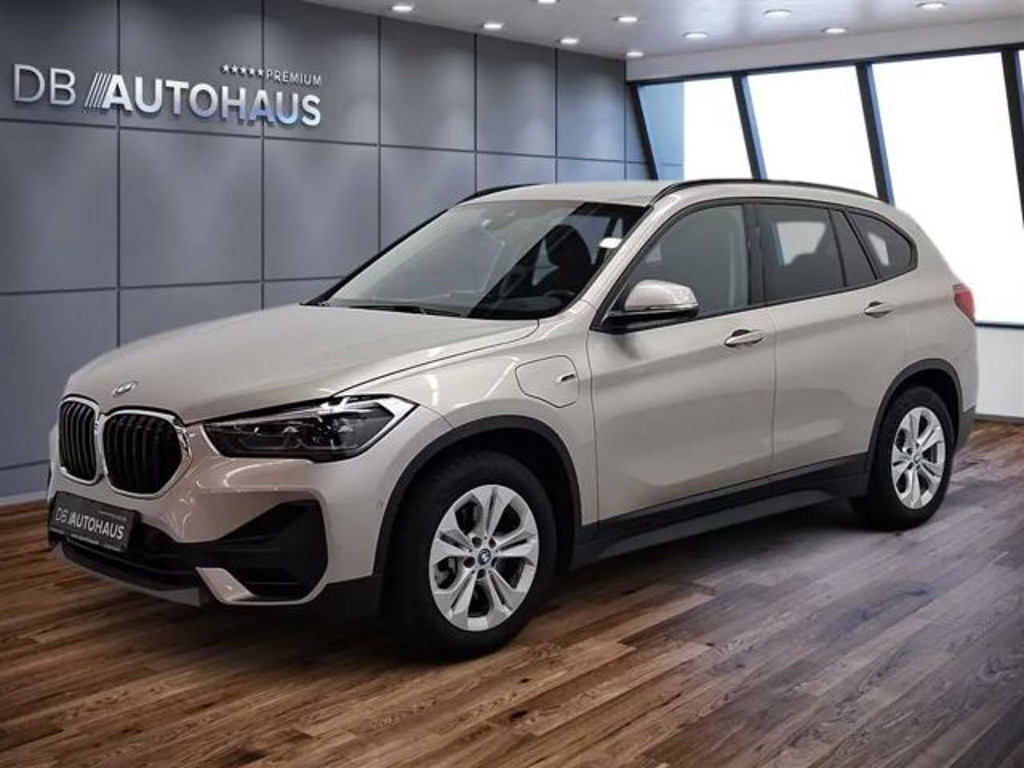 BMW X1 xDrive Advantage pakket