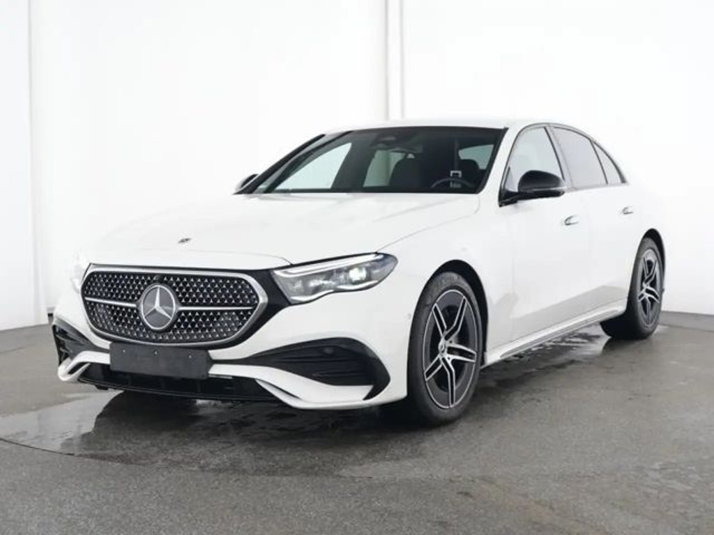 Mercedes-Benz E-Klasse E 220 AMG Line Sedan