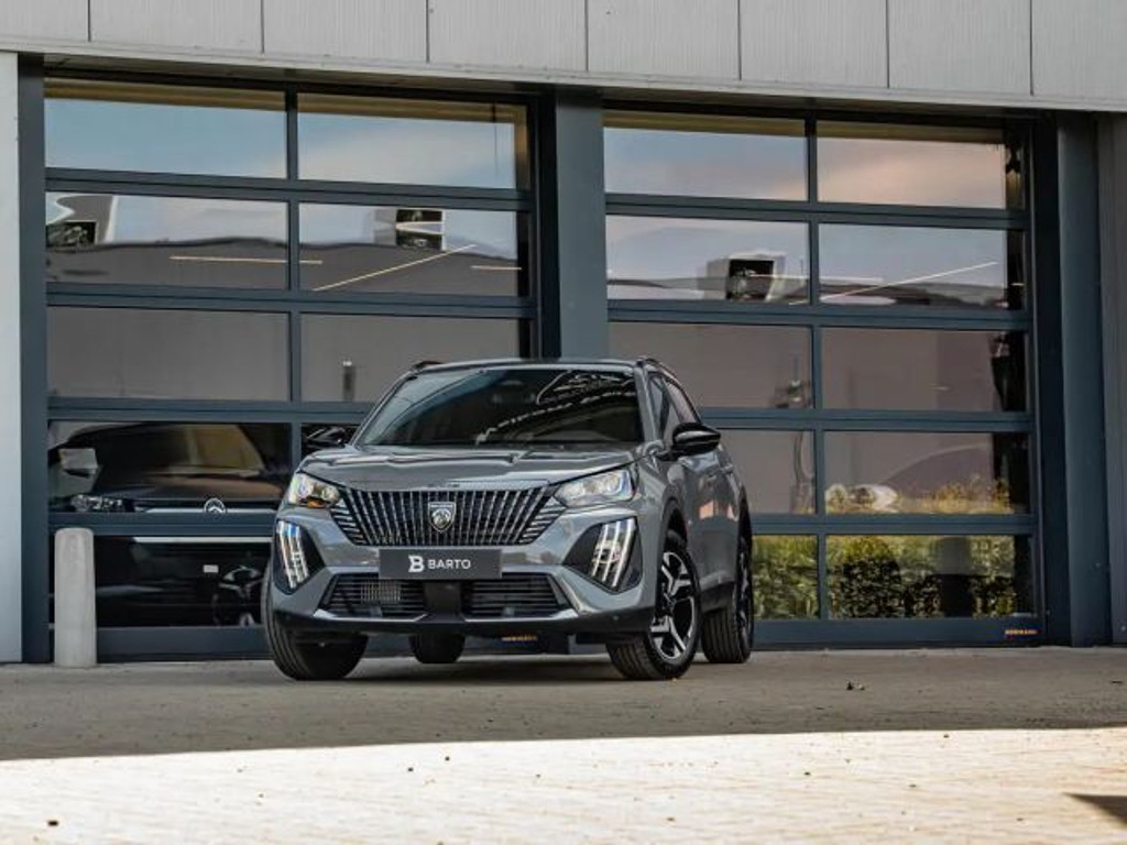 Peugeot 2008 100 PK MT6 | 360° Camera | Keyless | Dodehoekde...