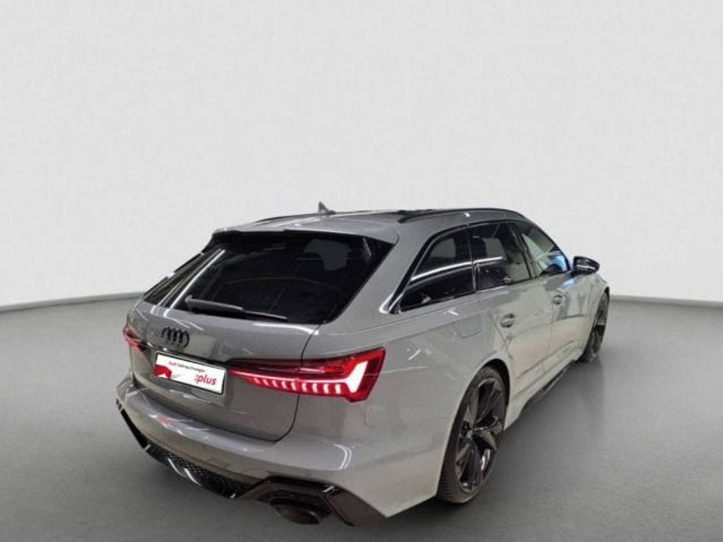 Audi A6 e-tron Avant Quattro Performance