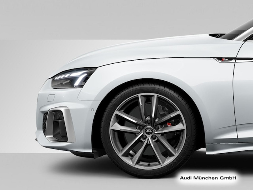 Audi S5