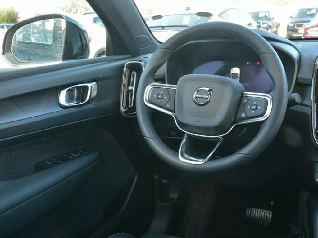 Volvo C40