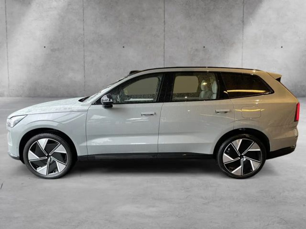Volvo EX90