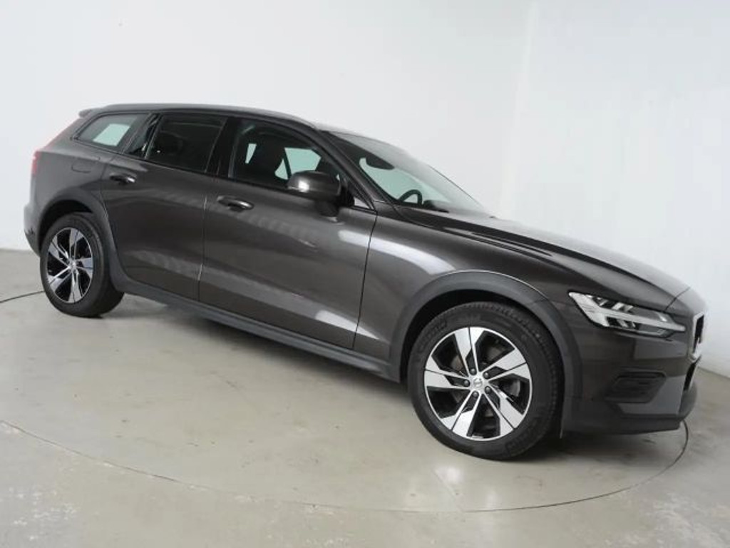 Volvo V60 Cross Country