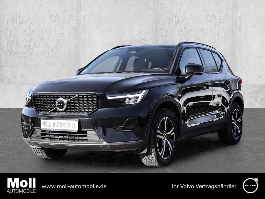 Volvo XC40 Plus Dark