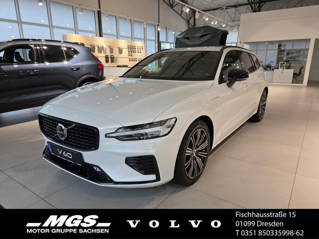 Volvo V60 AWD Hybrid Recharge Plus Dark