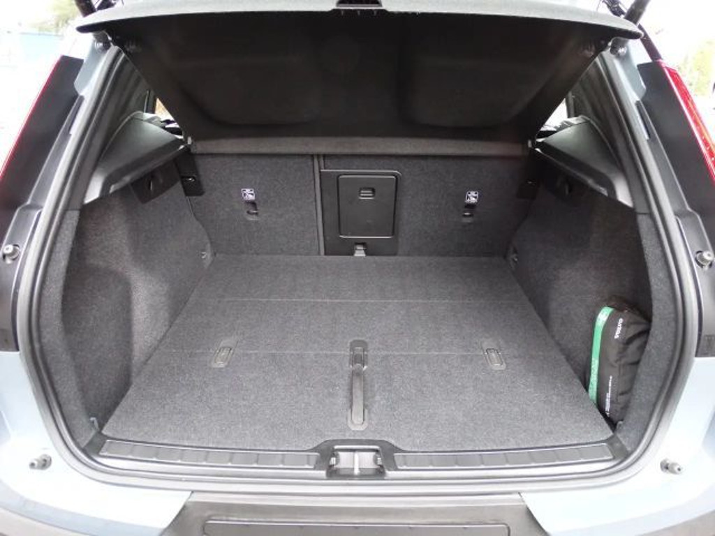 Volvo XC40 AWD Twin Engine Recharge Plus