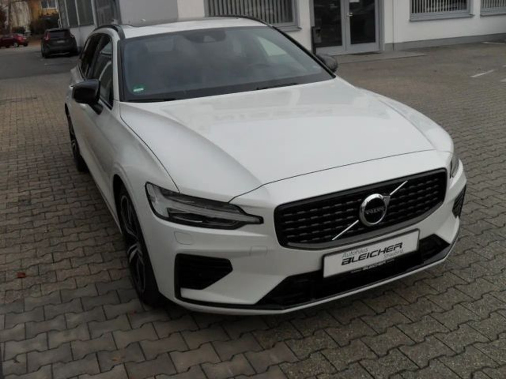 Volvo V60 AWD R-Design T8