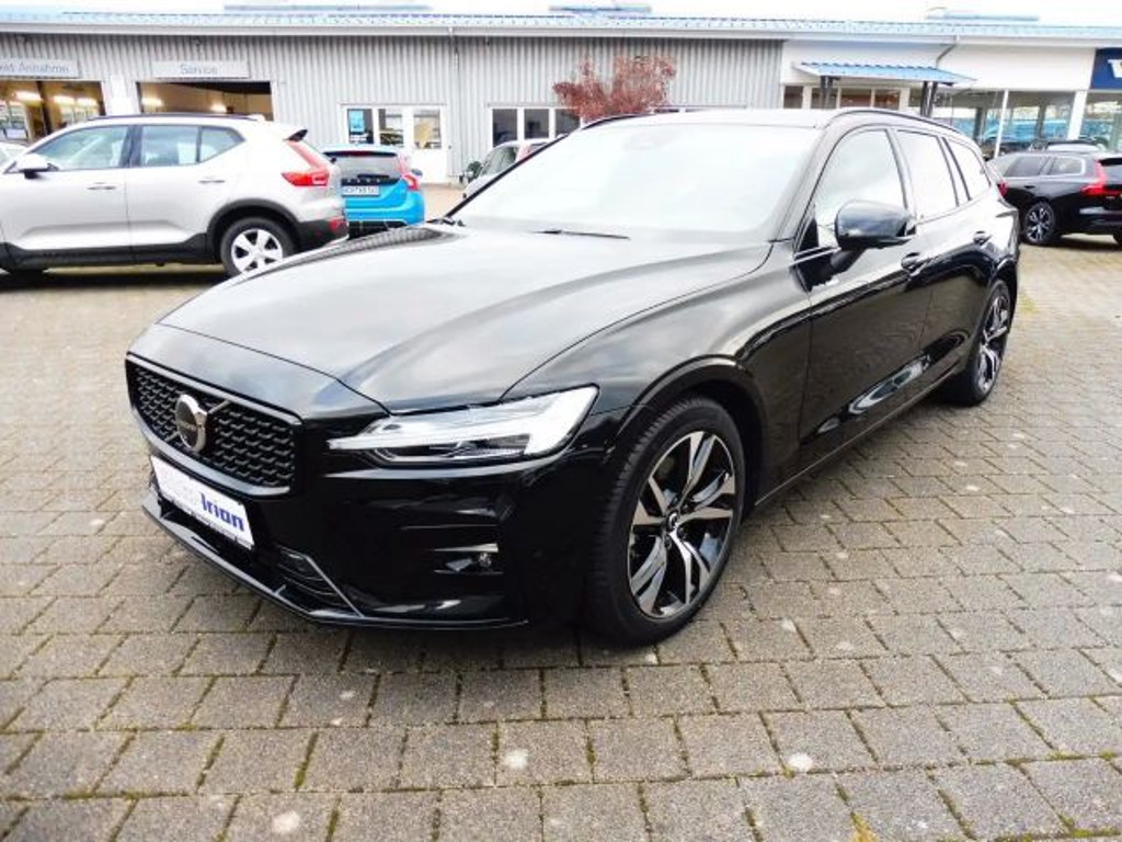 Volvo V60 Plus Dark