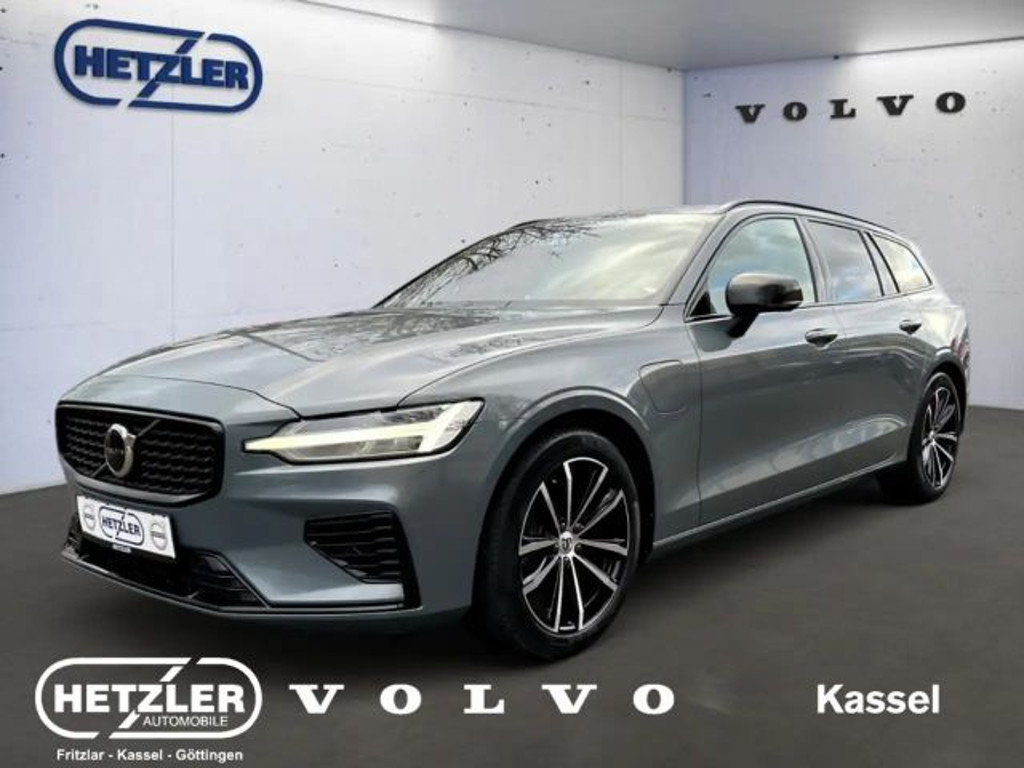 Volvo V60 AWD Hybrid Recharge Plus Dark