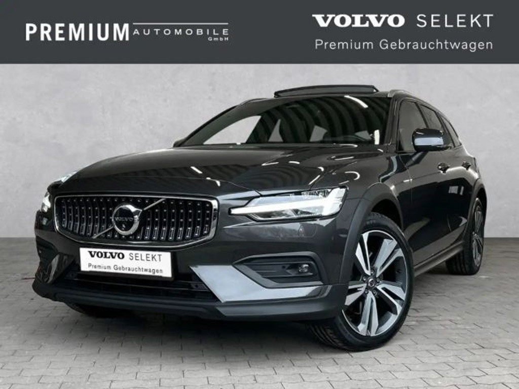 Volvo V60 Cross Country AWD Ultimate