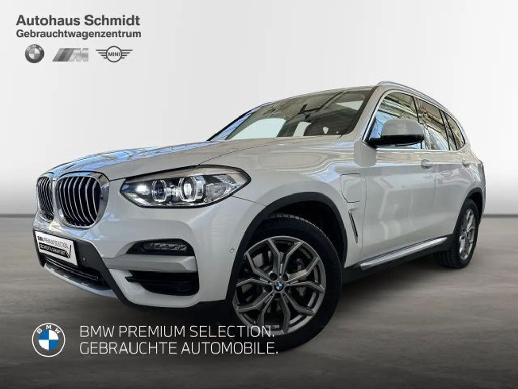 BMW X3 xDrive30e