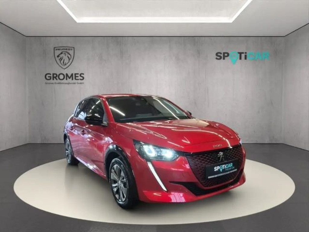 Peugeot e-208 Allure Pack