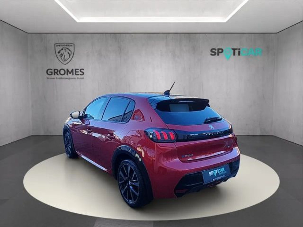 Peugeot e-208