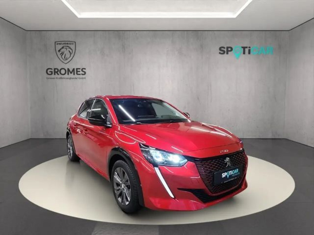 Peugeot e-208 Allure Pack