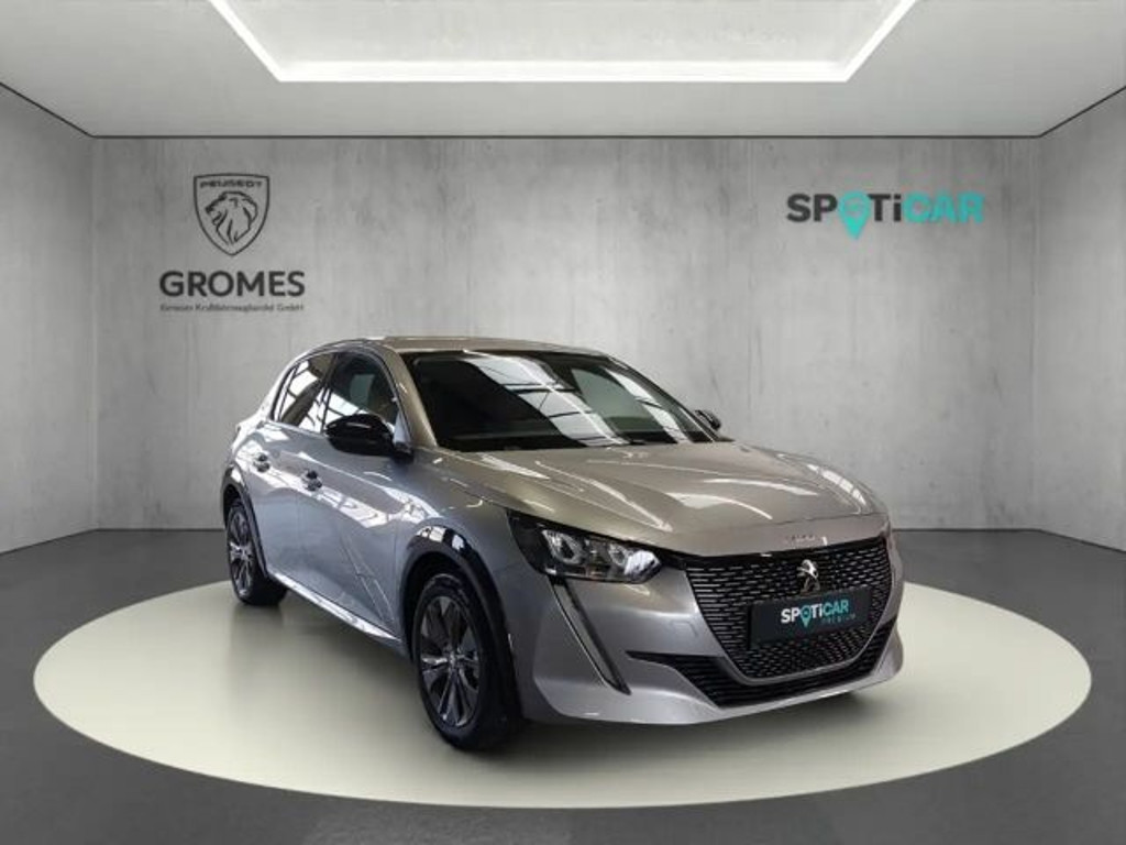 Peugeot e-208 Allure Pack