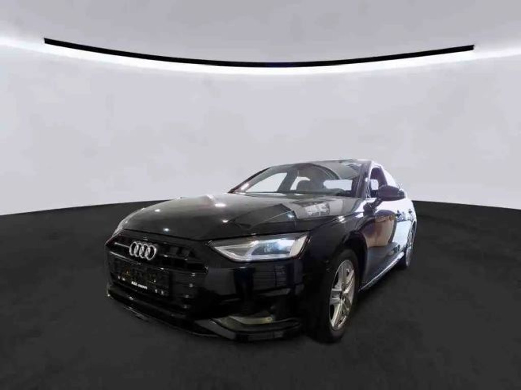 Audi A4 Sedan S-Tronic