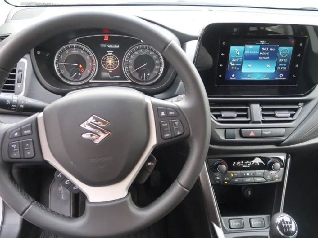 Suzuki S-Cross