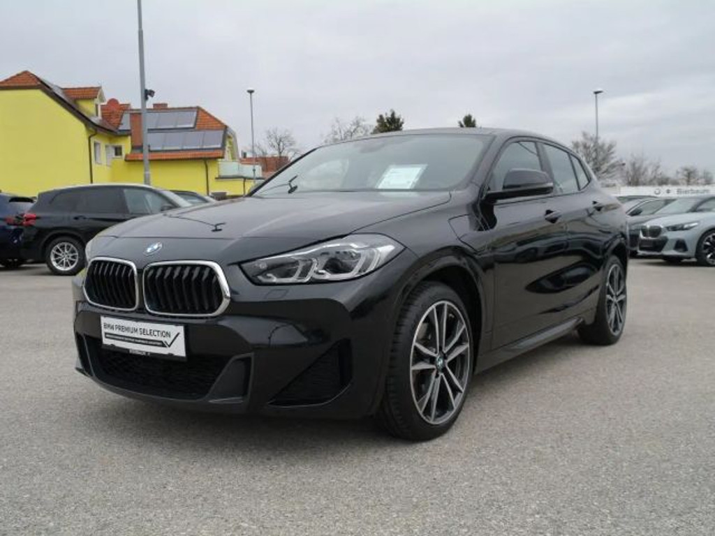 BMW X2 xDrive25e