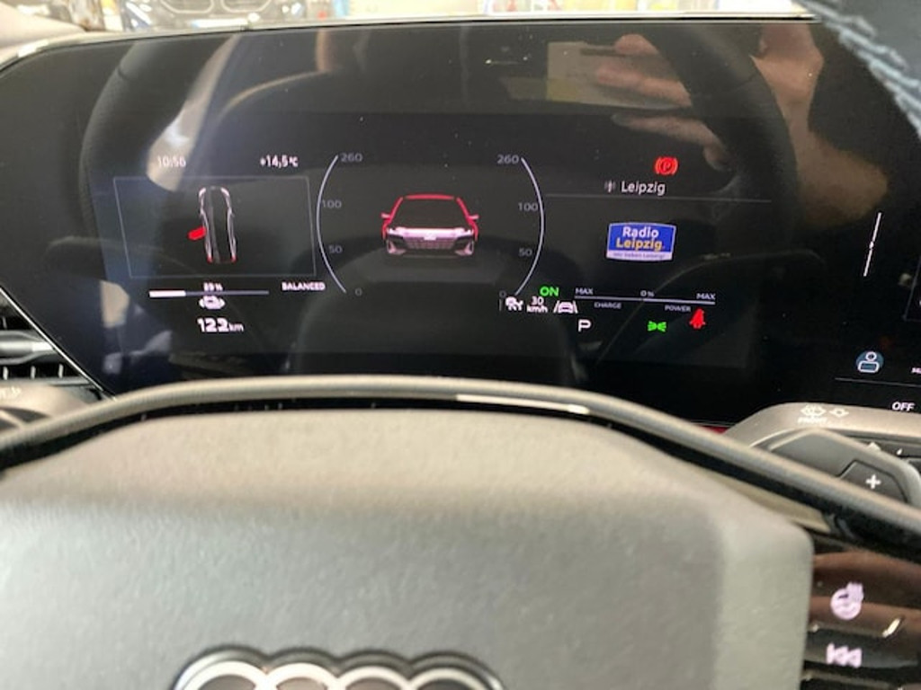 Audi A6 e-tron