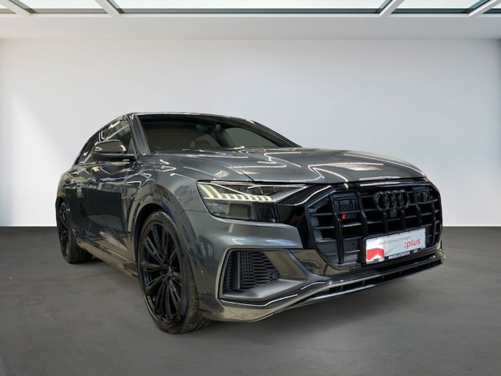 Audi SQ8