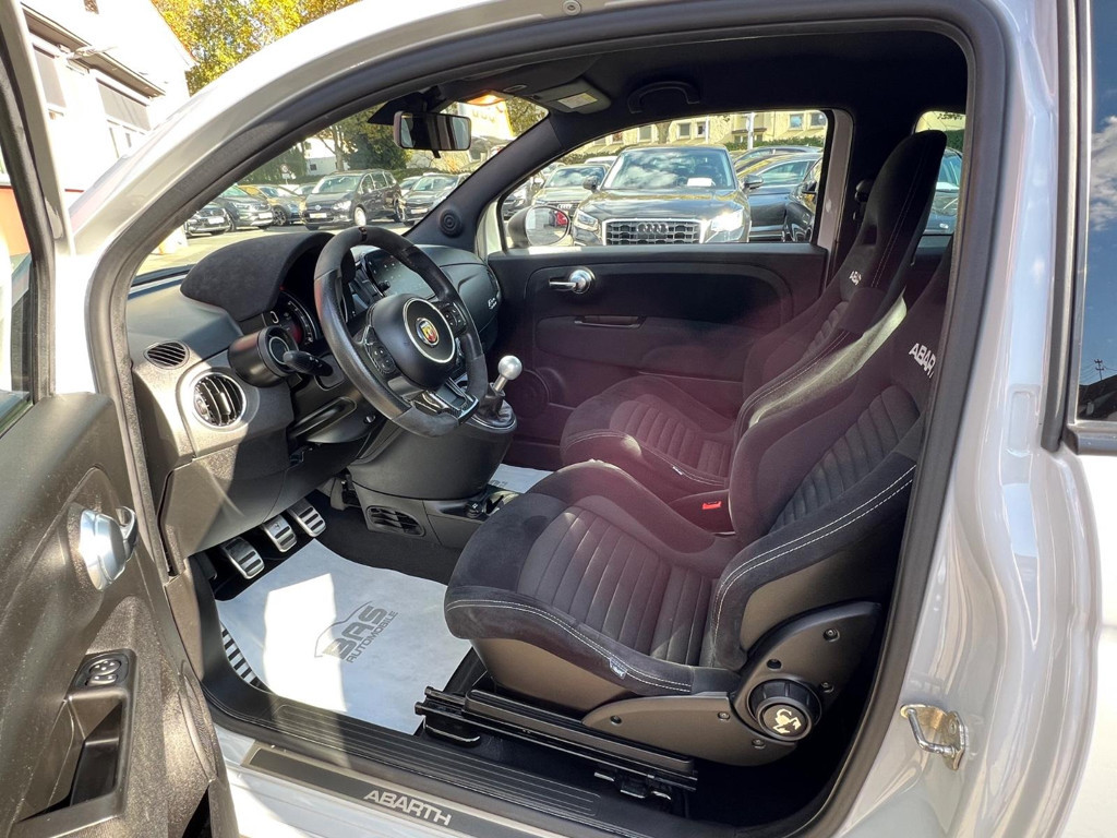 Abarth 695