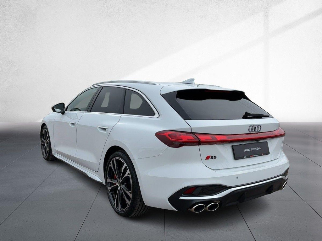 Audi S5 Avant S-Tronic
