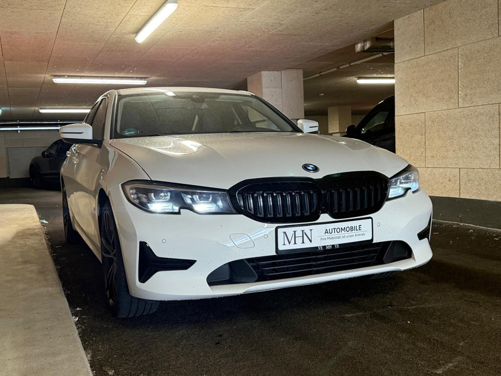 BMW 3 Serie 320 Advantage pakket Sedan 320e