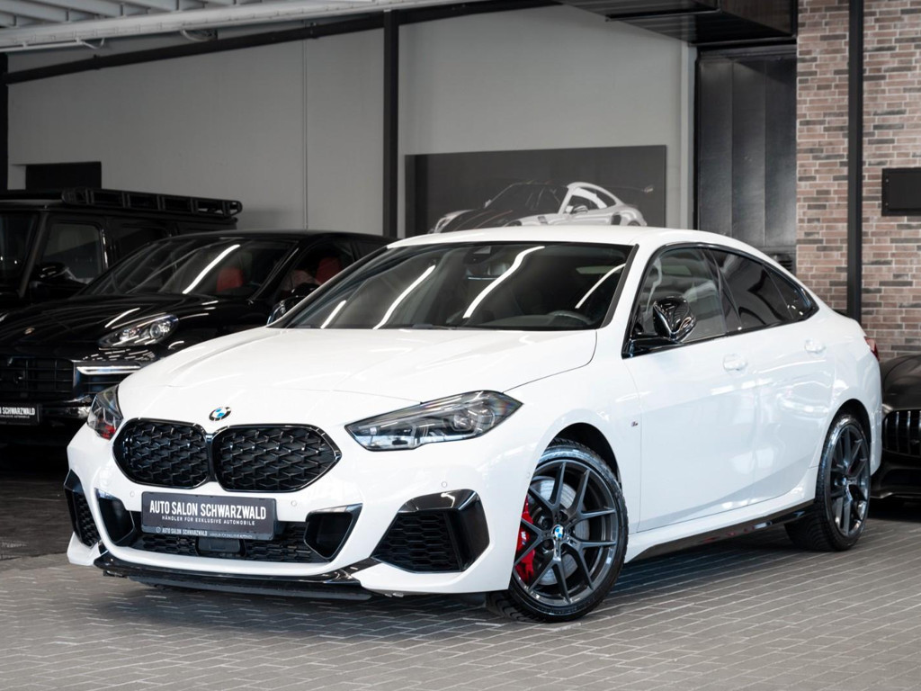 BMW M235 Sedan