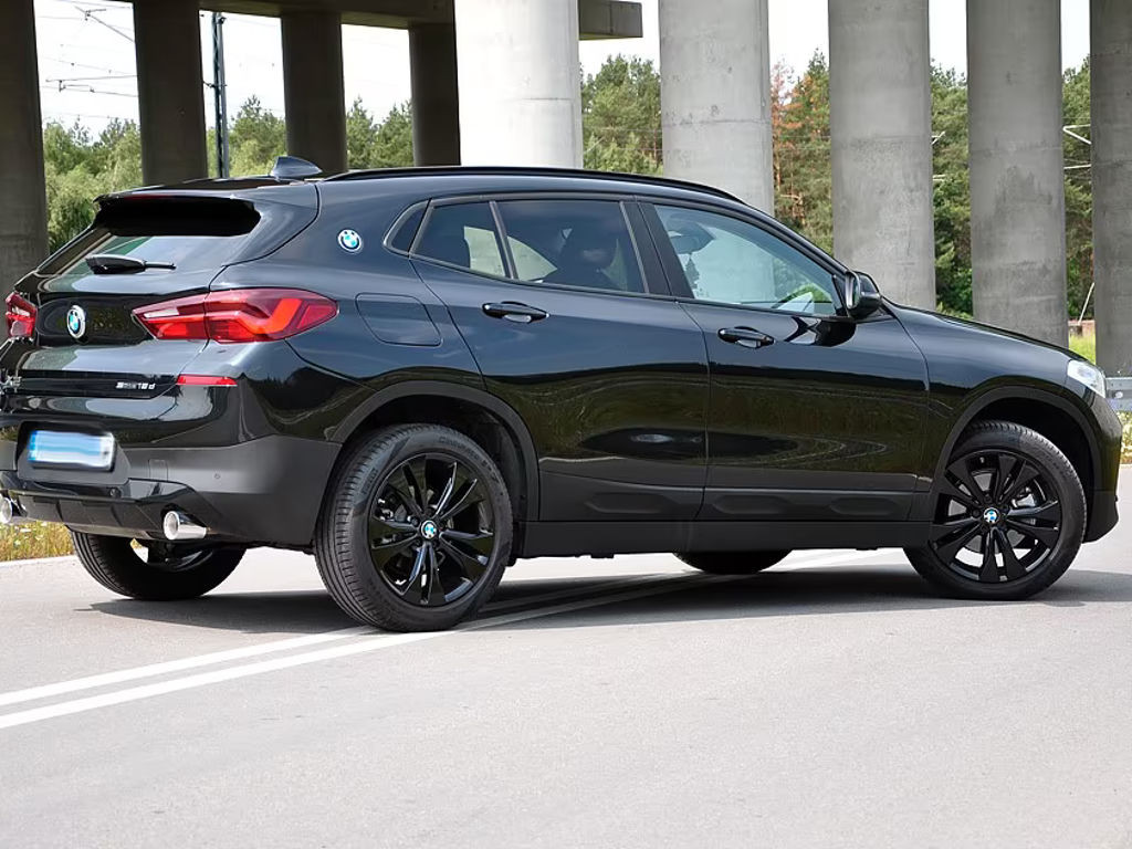 BMW X2