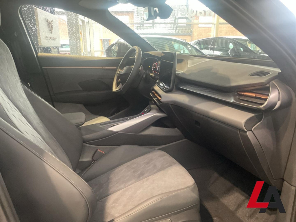 Cupra Terramar 1.5eTSI 150PS DSG LED+AHK+HUD+NAV+MATRI