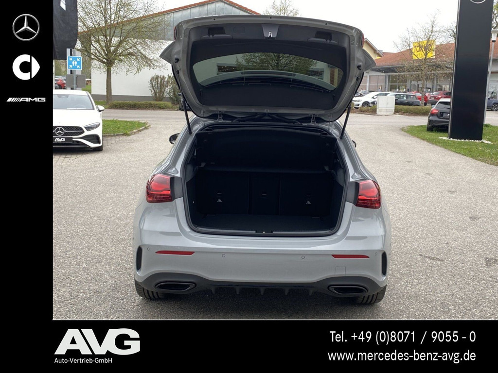 Mercedes-Benz A-Klasse A 180 AMG Line Premium A 180 d