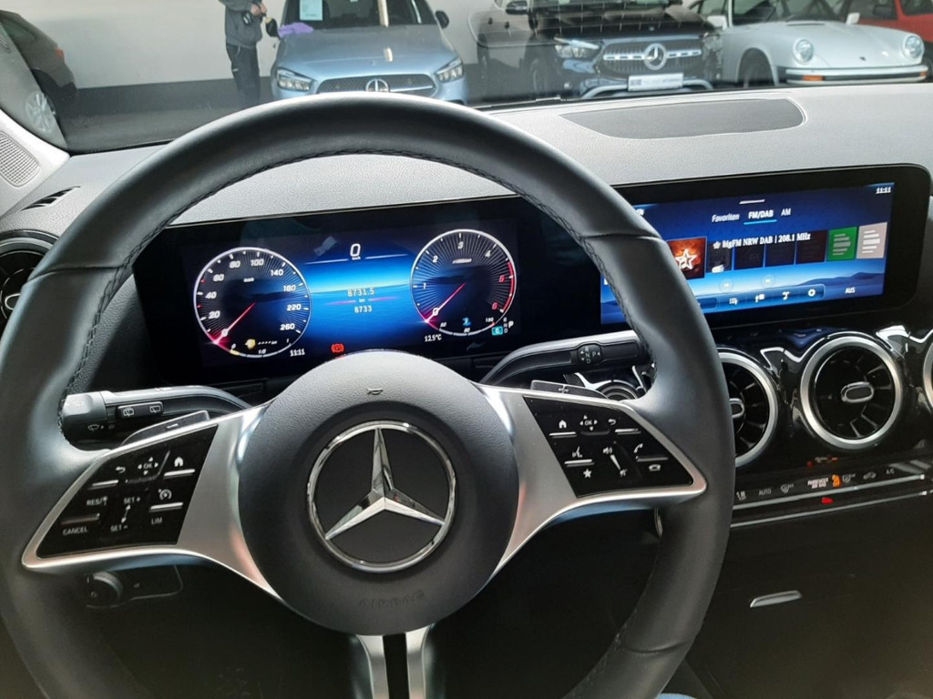 Mercedes-Benz B-Klasse B 180 Progressive B 180 d Sedan