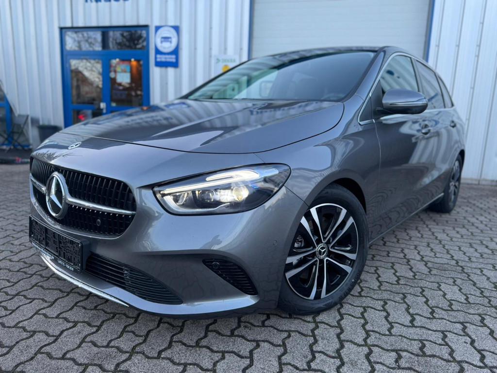 Mercedes-Benz B-Klasse B 220 4MATIC Sedan