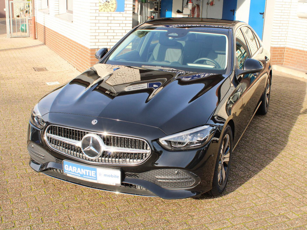 Mercedes-Benz C-Klasse C 220 AVANTGARDE C 220 d Sedan