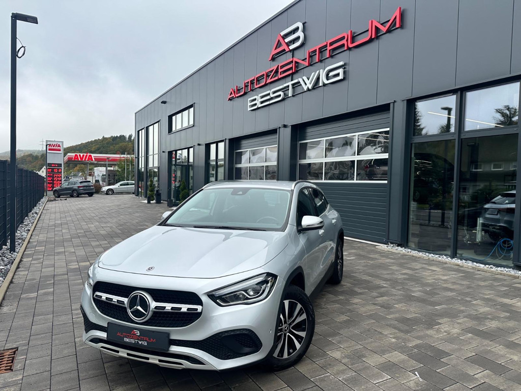 Mercedes-Benz GLA-Klasse GLA 220 Style GLA 220 d