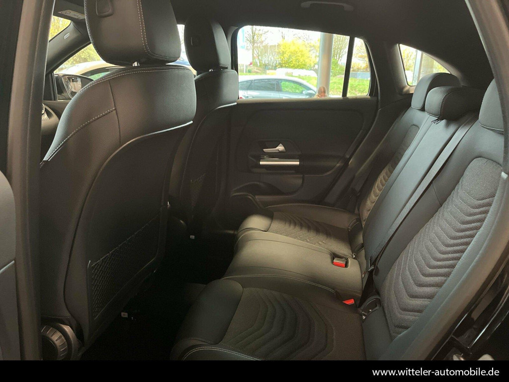 Mercedes-Benz GLA-Klasse GLA 220 4MATIC Progressive GLA 220 d