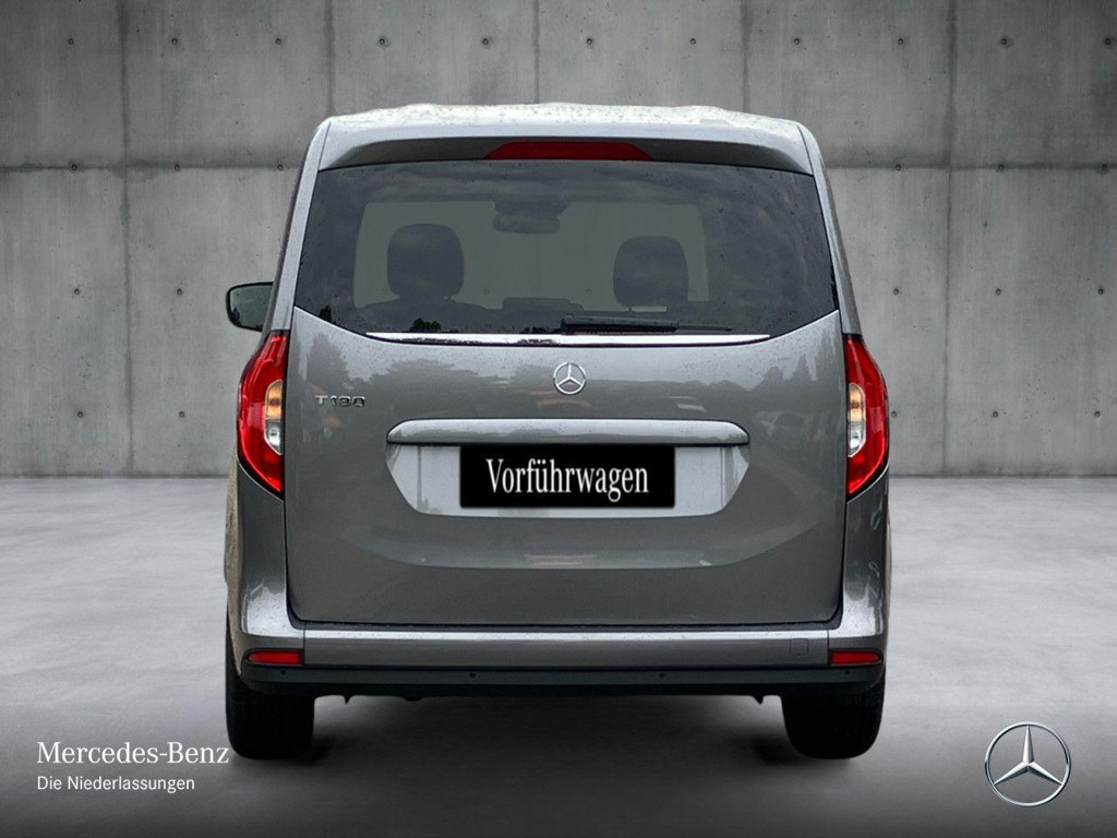 Mercedes-Benz T 180