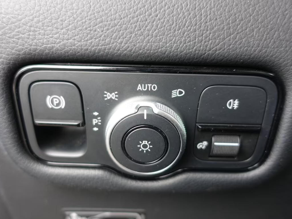 Mercedes-Benz Marco Polo