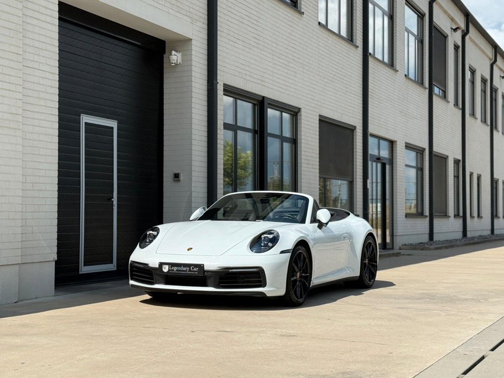 Porsche 992