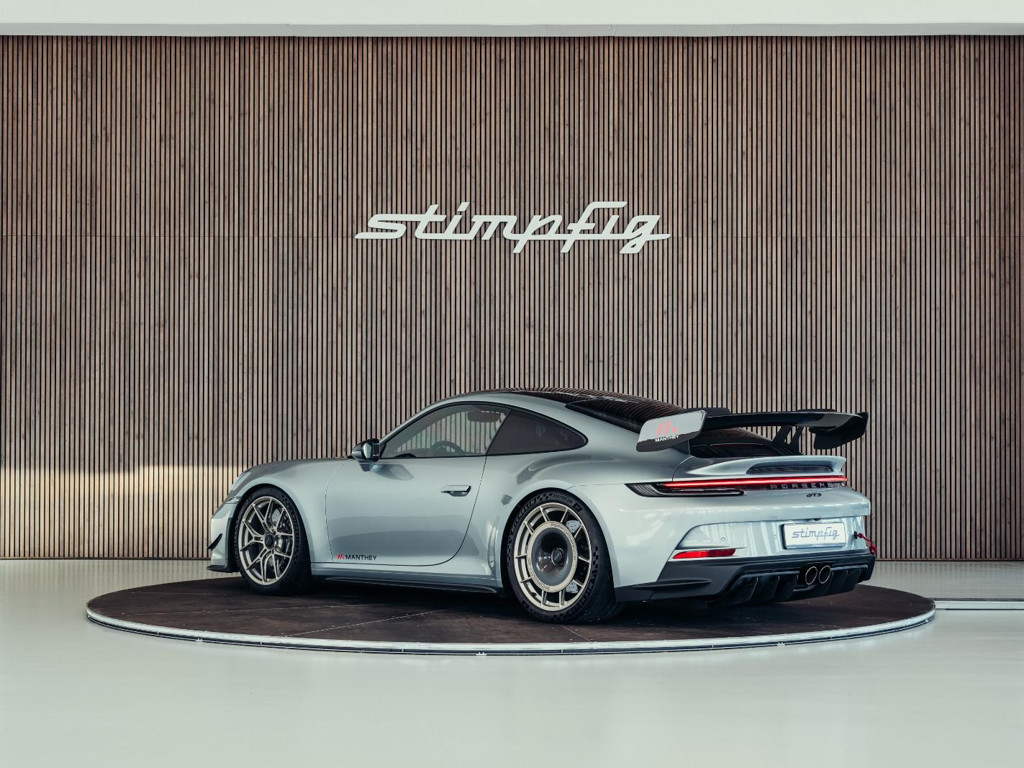 Porsche 992