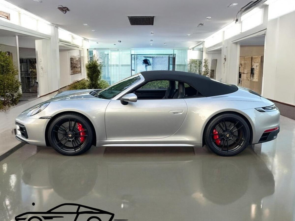 Porsche 992