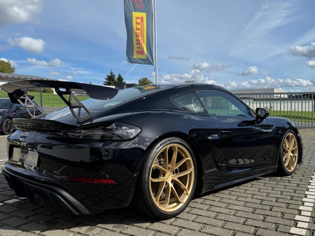 Porsche Cayman